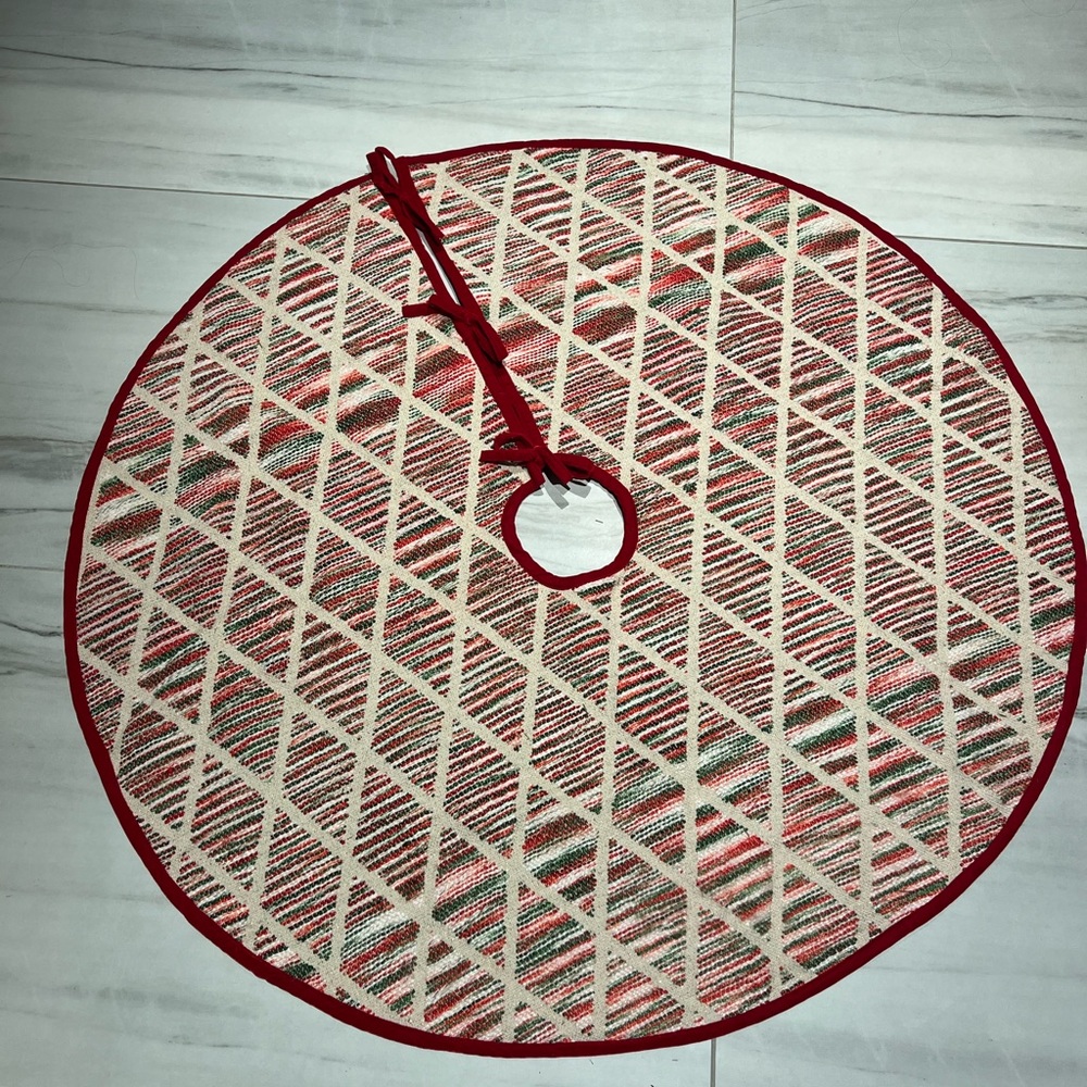 Rachel Zoe Christmas Tree Skirt